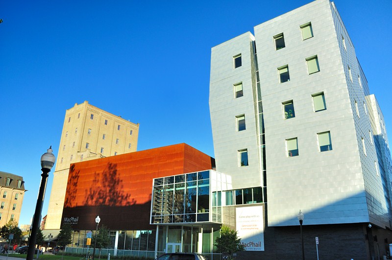 225 Minneapolis MacPhill Center.jpg